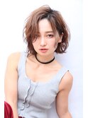 大人可愛い耳かけ切りっぱなしボブ