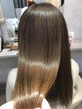 ヘアメイク カラフル(hair make colorful) 極ツヤ☆美髪プログラムで髪の美容整形！