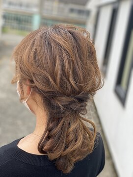 ミュウ(Private hair salon Miu) ローポニー