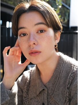 セシルヘアー 岡山駅前店(Cecil hair) センターパート×コンパクトショート