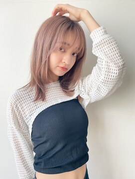 バイオレット ナゴヤ(Violet Nagoya) ワンカール くびれヘア レイヤーカット ミルクティーピンク