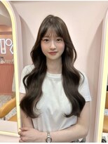 ボタン シブヤ(VOTAN SHIBUYA)&nbsp;モモが作る色っぽロングヘア　まろやかベージュカラー