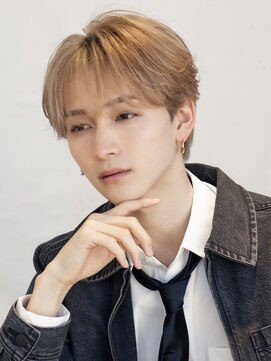 オーシャントーキョー 渋谷(OCEAN TOKYO) 波巻きパーマシャドウパーマフェザーパーマセンターパート韓国