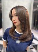 ミディアムレイヤー　顔周りレイヤー　韓国ヘア　掛札