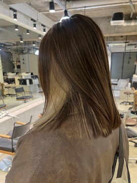 ダンボ(DUMBO) 【kacho】インナーカラー　ボブ