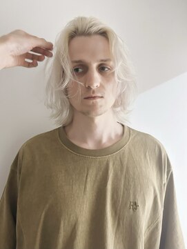 メゾンアクア 表参道(Maison ACQUA) =メンズボブ/フェザーパーマ／MEN’S HAIR/ブルーブラック