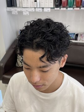 カペリベラ 寝屋川店(Capelli Bella) ラルフカール/スパイラルパーマ