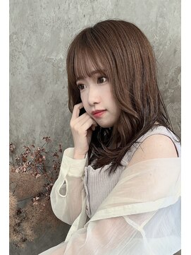 フルー(fleu) 【顔周りレイヤースタイル】