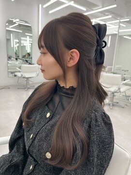 アマトウキョウ アユンチェ(AMA TOKYO×AYUNCHE) 韓国スタイル/ナチュラルくびれへア_くびれ巻き_レイヤーカット