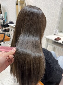 ナチュラル艶ストレート ～ショコラブラウン～