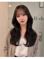 ベル 新宿(Belle)&nbsp;レディースロング　レイヤーカット　ベージュカラー　大人ヘア