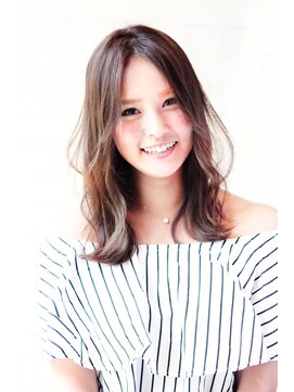 アエレ(Aere) 【Aere池袋】 ☆ハネ感ふんわりセミロング☆進藤千草