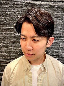 プレミアムバーバー 表参道店(PREMIUM BARBER produce by HIRO GINZA) 韓国風ナチュラルスタイル/黒髪/ツーブロック/刈り上げ