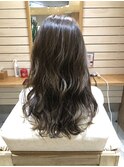 ダークグレージュ