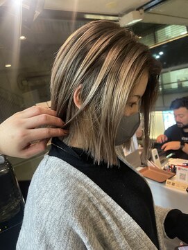 ラフ(LAFF) #黒髪#ボブルフ#ネビージュ#小顔#ワンレン