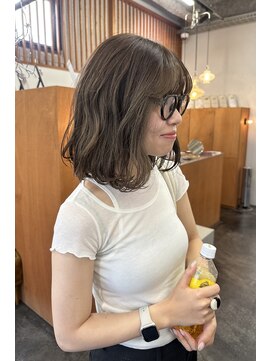 ニール 名古屋 伏見 丸の内(NEELU) 【Neelu_rie】ケアダブルカラーオリーブベージュ