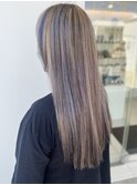 ハイライト　ローライト　ロングスタイル