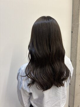 アチーブリス(achieve Liss) ゆるふわロングヘアオリーブブラウン艶カラー20代30代40代