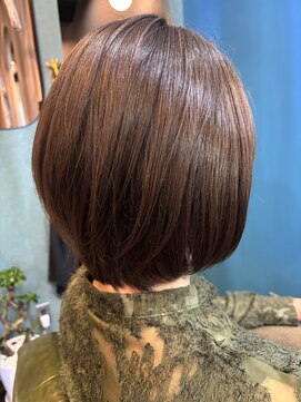 ハチ(.hachi) くびれスタイル