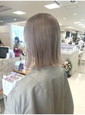 ミルクティーベージュ/ハイトーンカラー/ケアブリーチ/平塚/湘南