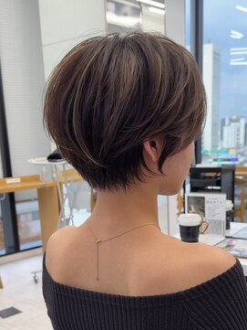 ビューナゴヤ 名駅(VIEW NAGOYA) ショート/オリーブカラー/髪質改善/白髪ぼかし/小顔