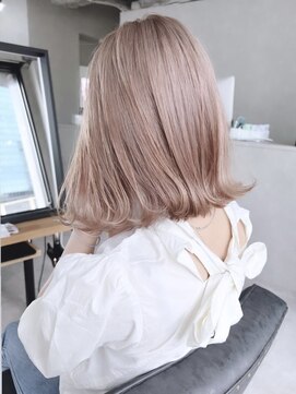 LIAH【リア】【3月上旬NEW OPEN(予定)】 【LIAH】ミルクティーピンク×外はねボブ/白髪ぼかし/髪質改善