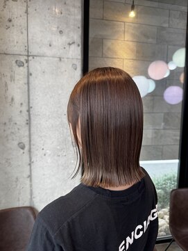 ニナ 梅田(nina) 切りっぱなしスタイル