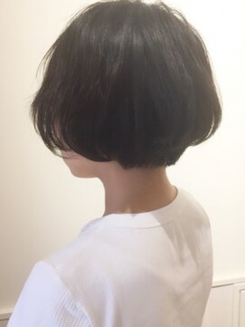 ネオリーブ クタ 町田店(Neolive kuta) 【町田　neolivekuta109】黒髪ふんわりボブ