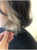 10代20代/インナーカラー×ホワイトブロンド×くせ毛風ボブ