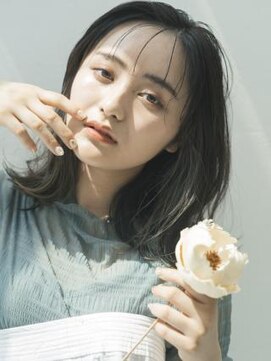 ミンクス ギンザ セントラル(MINX ginza central) インナーカラーミディ×マロンベージュ