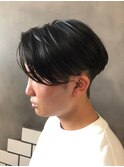 ビジカジセンターパートツーブロック刈り上げショートコンマヘア
