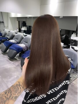 エリーツ 表参道(elyts) ナチュラルブラウンカラー