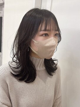 エレラビューティー(ELERA beauty) ミディアムボブ×艶髪透明感カラー