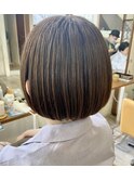 イルミナカラー/透け感/ショート/ショートボブ/ブルーグレージュ