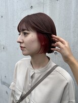 インナーカラー　レッド　ミニボブ