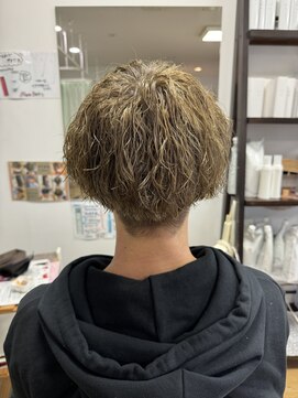 ナチュラル(Natural) ミルクティーベージュ×ツイストスパイラルパーマ