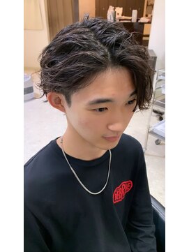 ブランシェ 西松山店 耳掛け波巻きパーマ