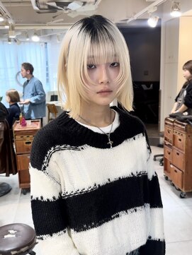 テトラ バイ ネオリーブ 横浜西口店(tetra by neolive) ウルフカット ハイトーン ブロンド 顔周りカット