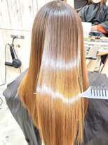 ロンドシエル 横浜(Lond ciel)&nbsp;ミニウルフチェリーブラウンブリーチなしショートボブ前髪/