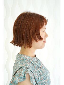 ピケトワール(piquetoile) 横ぱっつん外はねボブ