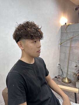 ティーヘア(t.hair) 爽やかメンズカット/センターパート/フェード/ビジネス/刈り上げ