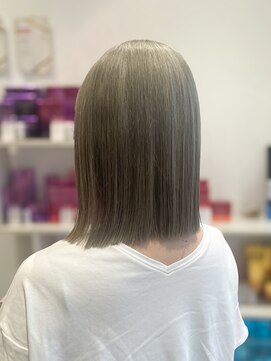 アッシュ 中目黒店(Ash) プラチナホワイトグレージュ