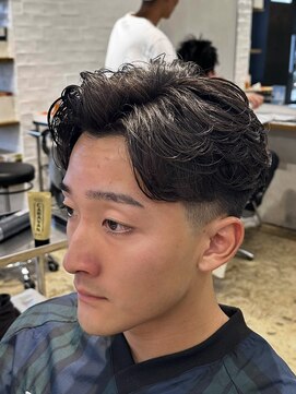 ザデイ カットアンドカルチャーショップ(THE DAY CUT&CULTURE SHOP) フェザーパーマ【ゆるめパーマ】