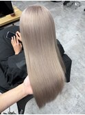 ホワイトベージュ