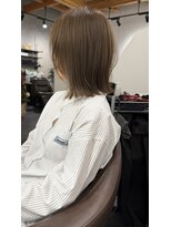 エカヒ(ekahi)&nbsp;青みベージュ ミディアム