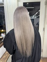 カノン(kanon)&nbsp;【kanon松戸】香野優子　ホワイトクレージュ