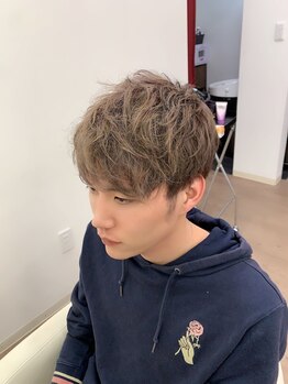 MEN'S SALON by LisHの写真/【行橋/メンズ特化】頭皮につかないブリーチの技術で、大人男性の理想を叶える大満足のデザインカラーへ◎