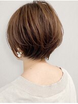 リタ 枚方(Rita)&nbsp;春カラーイメチェン◎大人美シルエットショートボブ