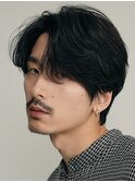 渋谷フェザーショートシャドウパーマセンターパートウルフゆるめ