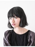 ○femme 二条○くせ毛風ボブ＋インナーカラー